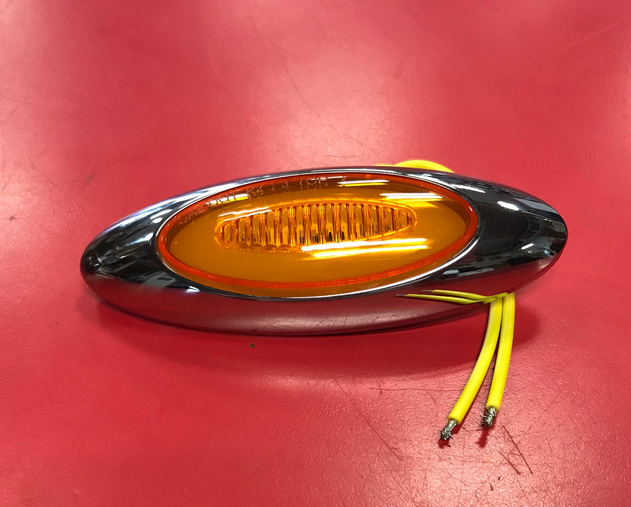 Amber 6 LED Phantom II Clearance/Marker "Glo" Light